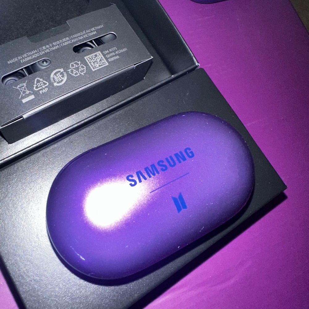 BTS Samsung Galaxy Buds+